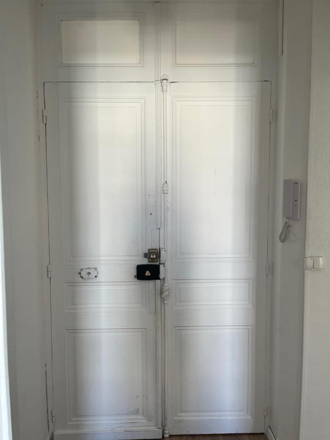Appartement Hyeres - Centre Ville 3 Chambres 6 Personnes 4Eme Etage Escalier - Sebastien Claire Eksteriør billede
