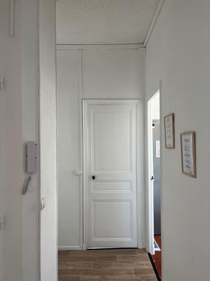 Appartement Hyeres - Centre Ville 3 Chambres 6 Personnes 4Eme Etage Escalier - Sebastien Claire Eksteriør billede