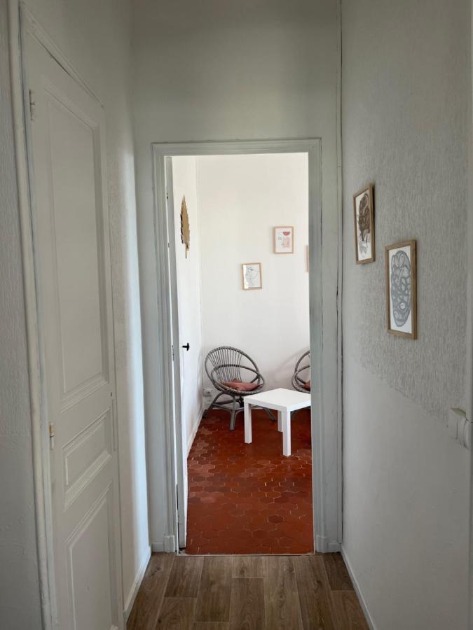 Appartement Hyeres - Centre Ville 3 Chambres 6 Personnes 4Eme Etage Escalier - Sebastien Claire Eksteriør billede