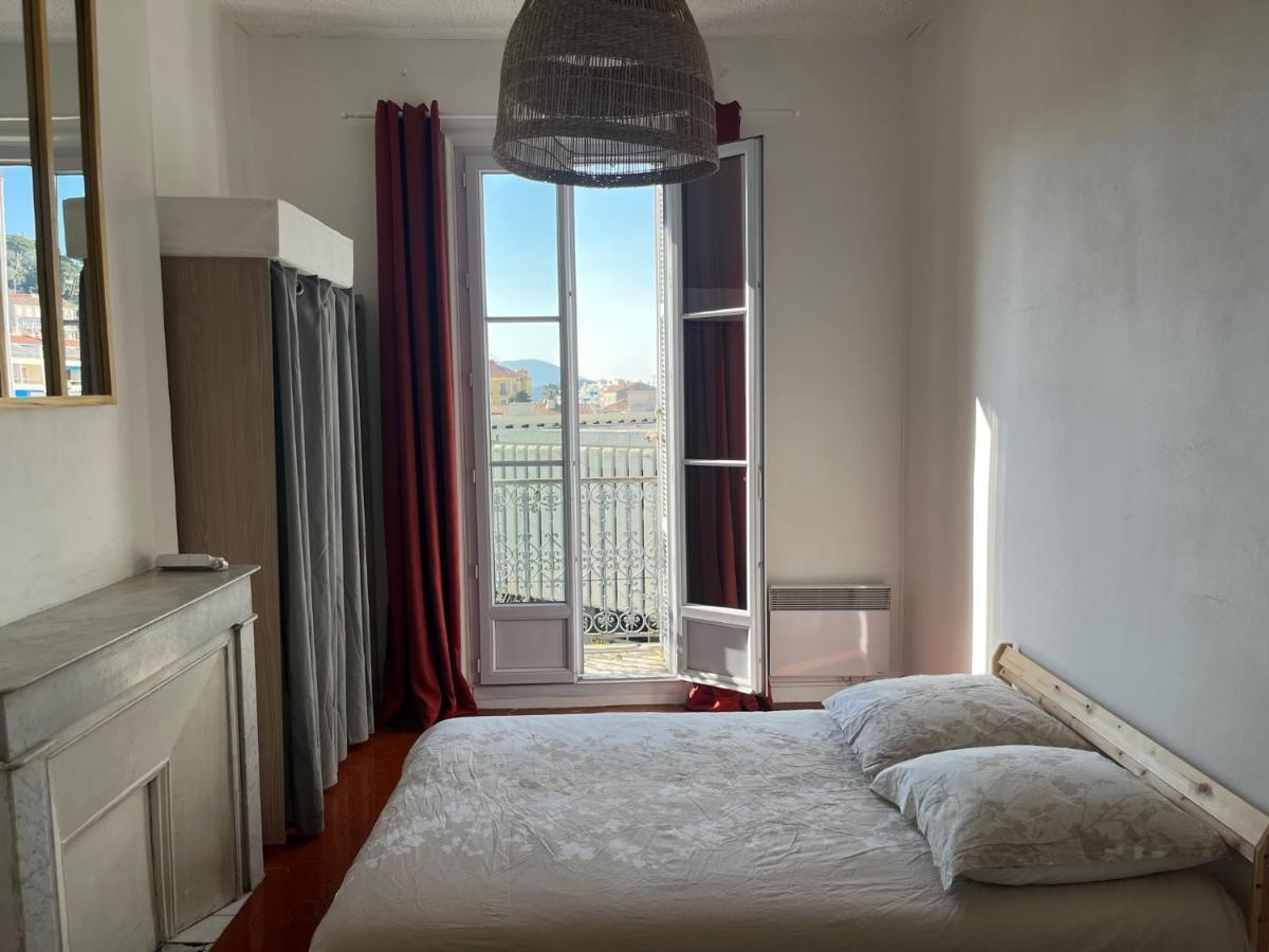 Appartement Hyeres - Centre Ville 3 Chambres 6 Personnes 4Eme Etage Escalier - Sebastien Claire Eksteriør billede