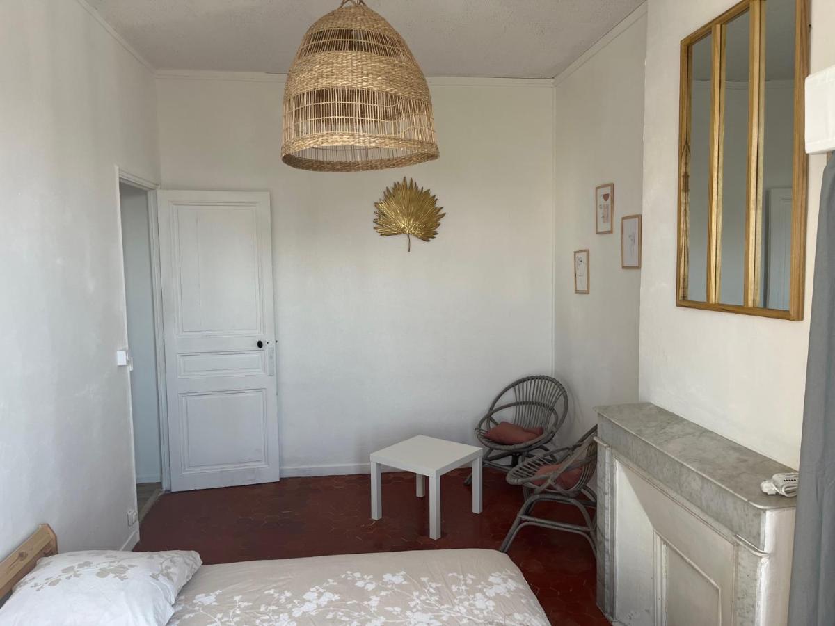 Appartement Hyeres - Centre Ville 3 Chambres 6 Personnes 4Eme Etage Escalier - Sebastien Claire Eksteriør billede